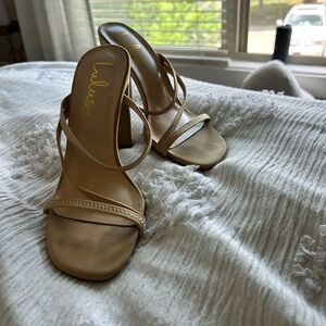 Size 7 Nude Heels